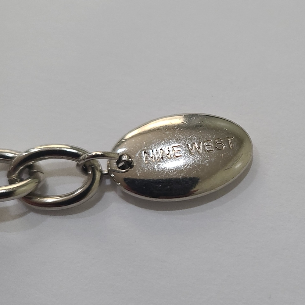 New Nine West Silver Chain Belt - Picture 5 of 16